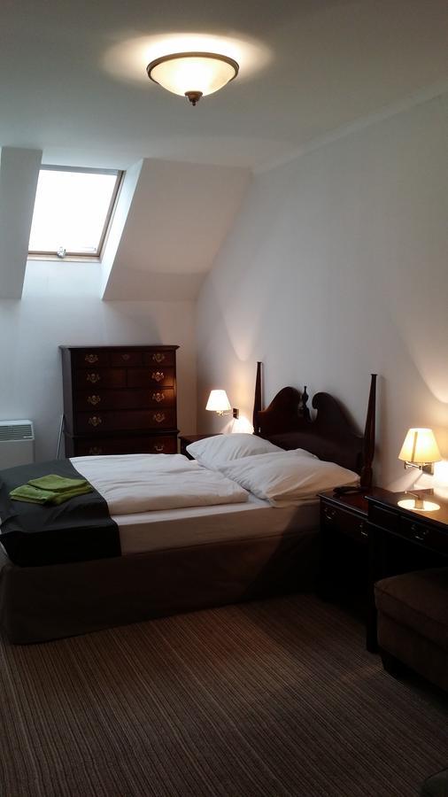Opera Loft Rooms And Apartments Budapest Bagian luar foto