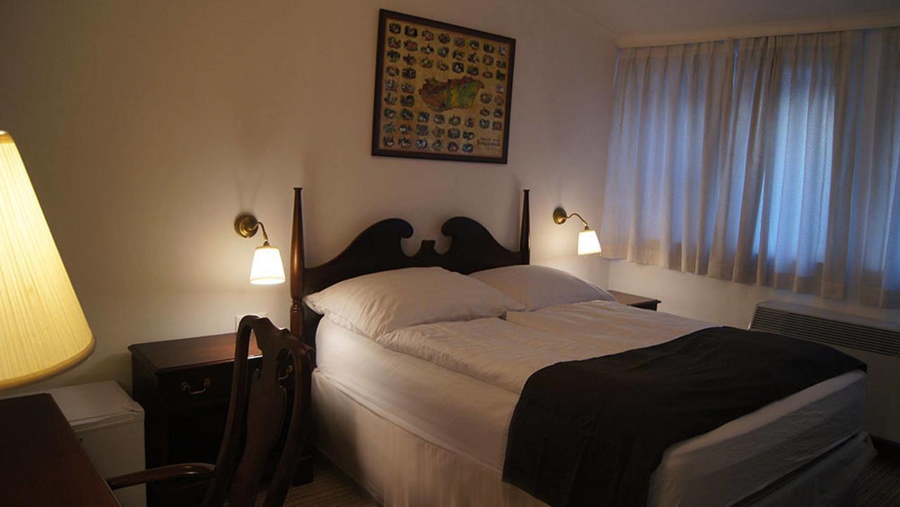 Opera Loft Rooms And Apartments Budapest Bagian luar foto