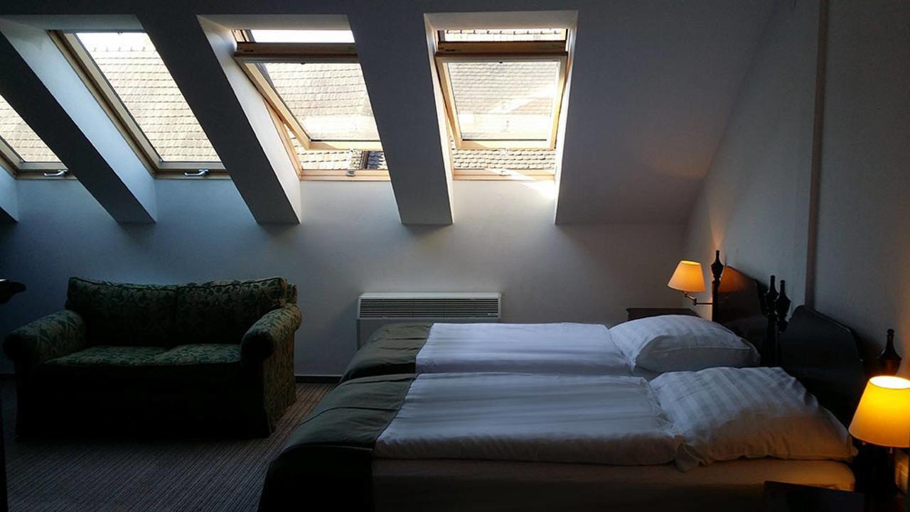 Opera Loft Rooms And Apartments Budapest Bagian luar foto